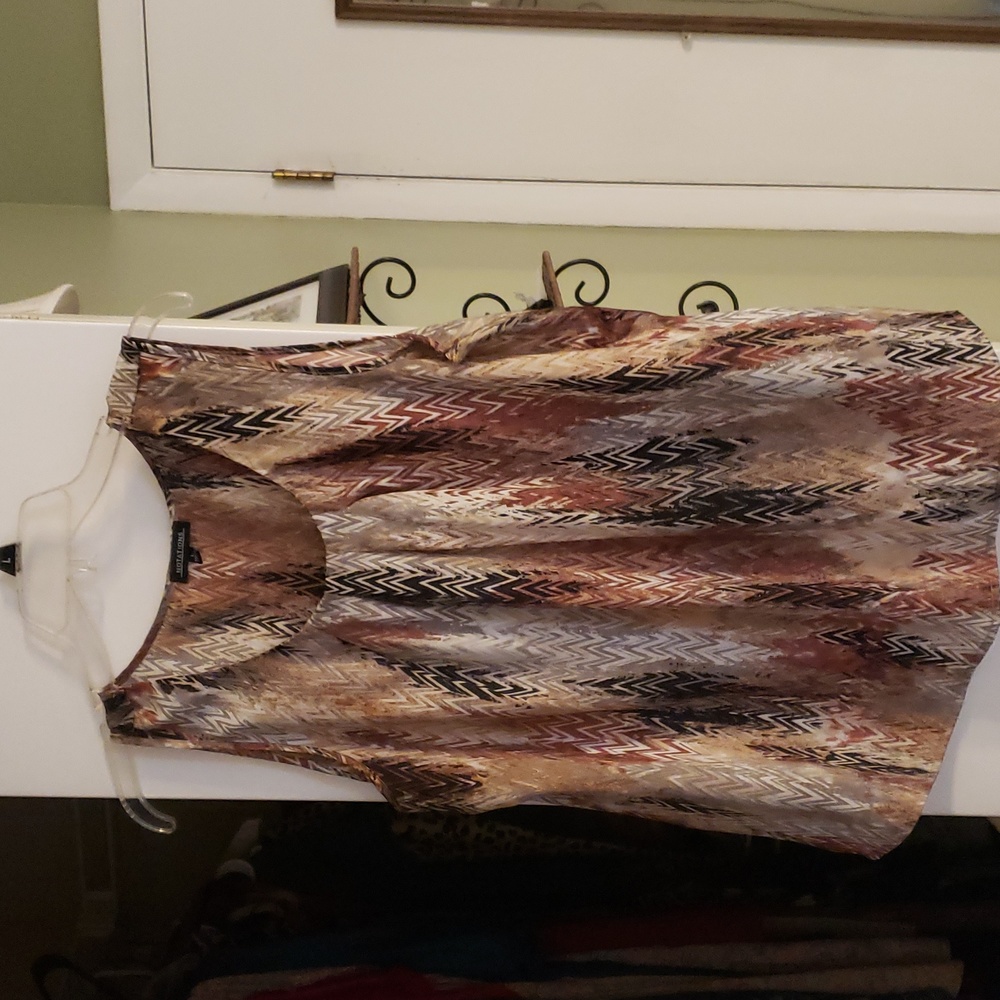 Tank top - Picture 2 of 4